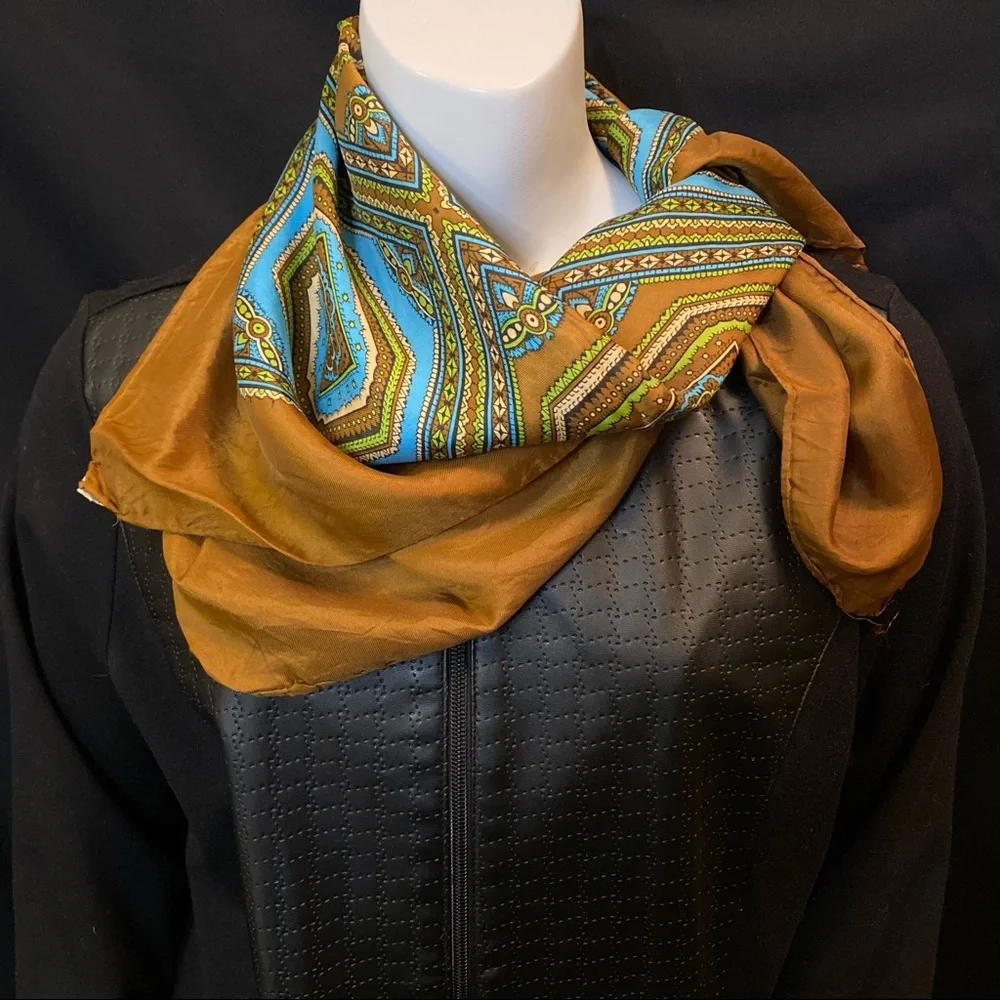 Glentex Vintage Scarf - Picture 4 of 7